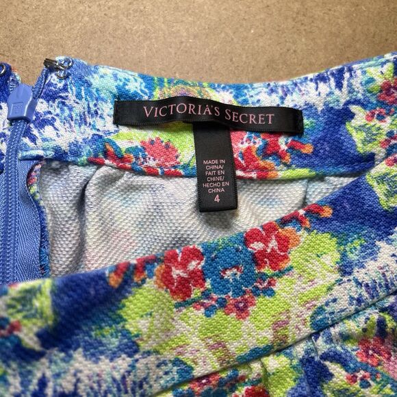 Victoria’s Secret Multicolor Tropical Floral Palm Tree Mini Skirt Size 4 - Picture 5 of 5